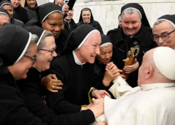 El papa nombra a una mujer como ‘gobernadora’ del Vaticano