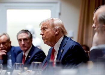 Más aranceles de Trump: ahora amenaza a Rusia por ‘aplastar’ a Ucrania