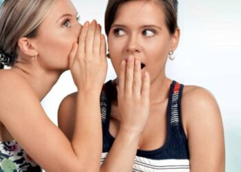 ¿Por qué nos encanta el chisme? Experta de la UNAM revela la razón