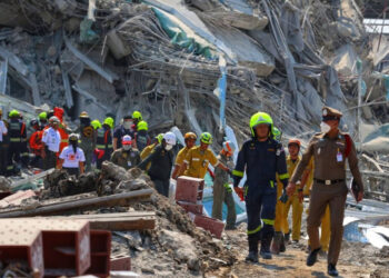 Terremoto en Myanmar y Tailandia deja impactantes imágenes; hay varios muertos