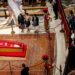 Los fieles comienzan a dar el último adiós al papa Francisco