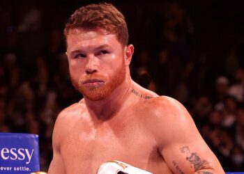 ‘Canelo’ firma para marca de lujo