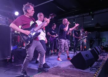 BANDA BASSOTTI HACE VIBRAR A LA CAPITAL MEXICANA EN EMOTIVO CONCIERTO