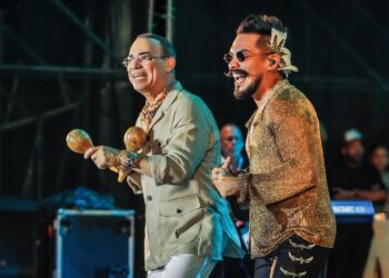 JIMMY RODRÍGUEZ Y GILBERTO SANTA ROSA: UN DUETO HISTÓRICO QUE HIZO VIBRAR AL SALSA FEST VERACRUZ 2025