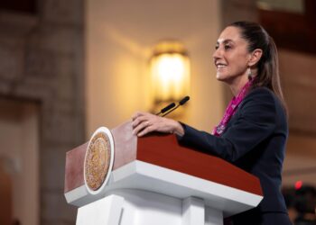 Sheinbaum anuncia 37 mil nuevos lugares en bachillerato; la meta es llegar a 100 mil