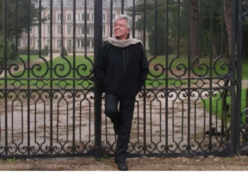 Alberto Vázquez envía mensaje tras rumores de gravedad: «no sé qué traen conmigo los haters»