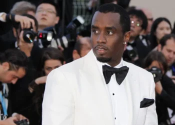 Sean “Diddy” Combs es acusado de trata de personas con fines sexuales; lo absuelven de tráfico sexual y de asociación ilícita